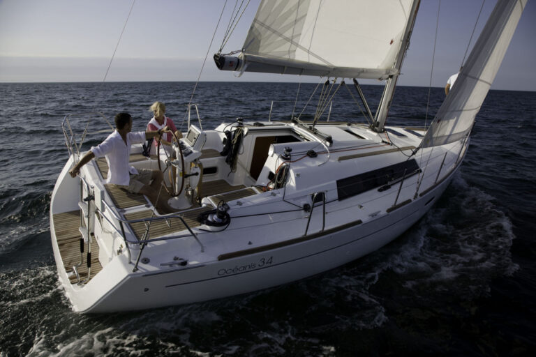 Oceanis 34